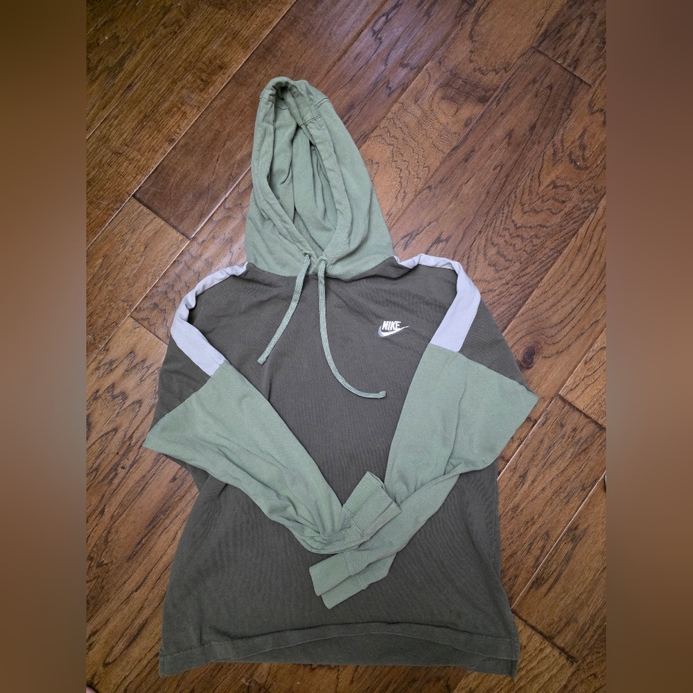Nike Green Long Sleeve Relaxed Hoodie sz Small